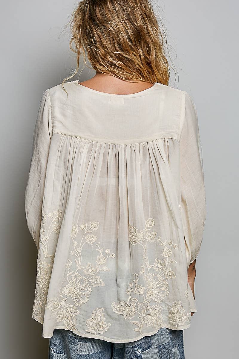 Artisanal Charm Floral Embroidered Blouse V-Neck Top: NATURAL / M