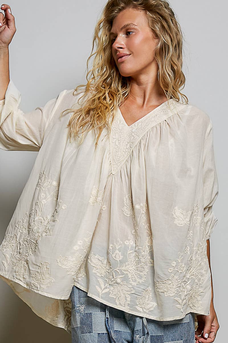 Artisanal Charm Floral Embroidered Blouse V-Neck Top: NATURAL / M